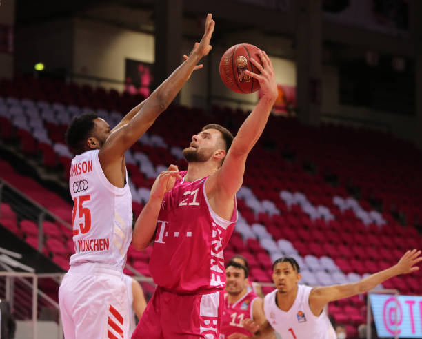 现斩获女子 现斩获女子